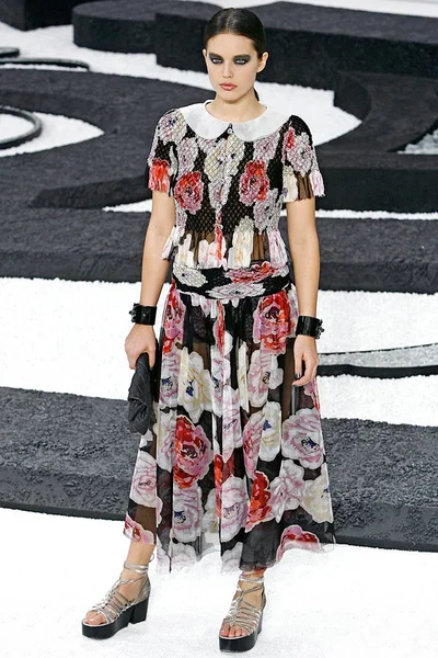 Look 43
